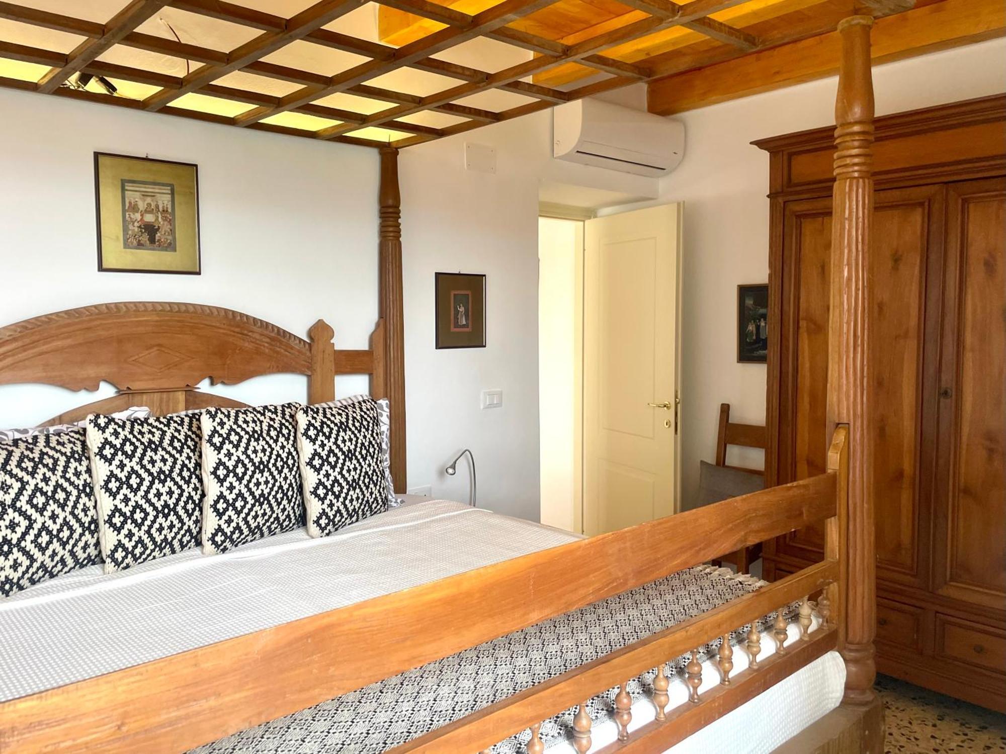 Ca' Dei Merli - Charming Italian Village House Casanova Lerrone Room photo